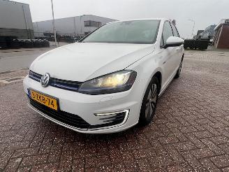 Avarii autoturisme Volkswagen Golf GTE automaat nette auto 2014/12