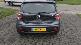 Hyundai I-10 1.0i Comfort deluxe 17000 km mooie auto! picture 4