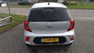 Kia Picanto 1.0 DPi ComfortLine Luxe uitvoering!! mooie schade picture 4