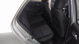 Kia Picanto 1.0 DPi ComfortLine Luxe uitvoering!! mooie schade picture 18