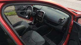 Renault Clio Estate 1.5 dCi Dynamique nette auto picture 19