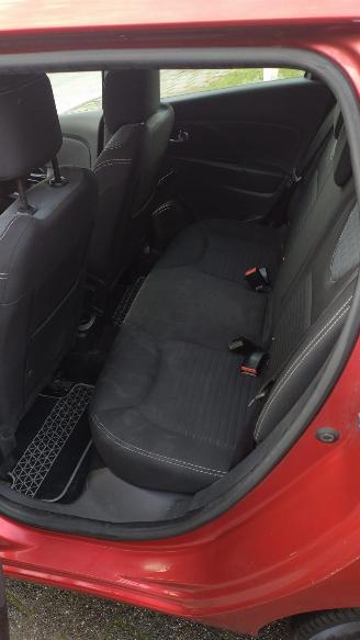 Renault Clio Estate 1.5 dCi Dynamique nette auto picture 17