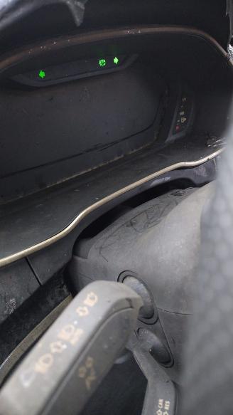 Audi Q3 Sportback e-tron 45 Tsfi S-Line Pano picture 13