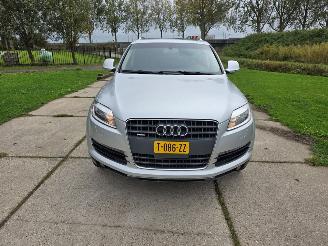 Coche accidentado Audi Q7 (QUATTRO PREMIUM) 7 persoons 2007/9