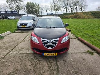 Unfallwagen Lancia Ypsilon  2012/11