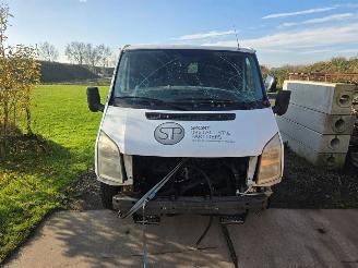 uszkodzony samochody osobowe Ford Transit  2008/3