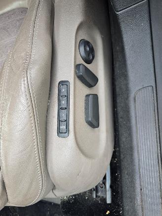 Volkswagen Passat 3.2 FSI V6 32V 4x4 picture 9