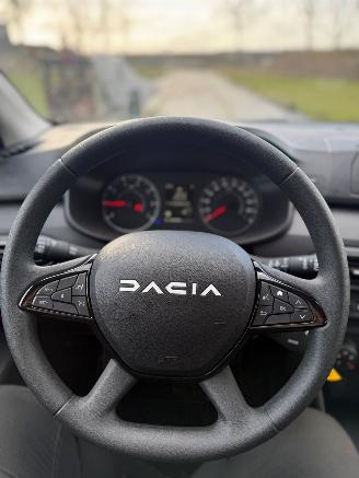 Dacia Sandero  picture 16