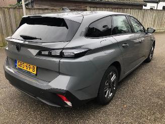Unfallwagen Peugeot 308 1.2 T 131 PK AUTOMAAT 2024 2024/4