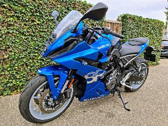 Suzuki  GSX 8R picture 12