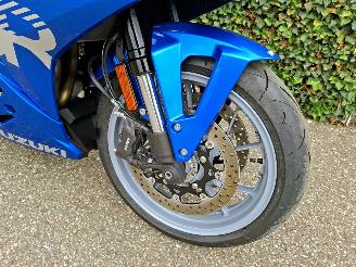 Suzuki  GSX 8R picture 7