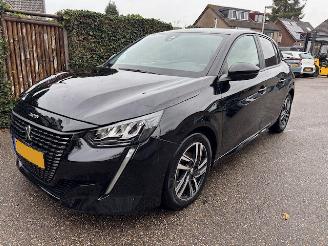 Unfallwagen Peugeot 208 1.2 75 SPORT 2023 2023/6