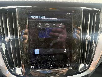 Volvo V-60 2.0 B3 Momentum Advantage AUTOMAAT 174PK picture 15