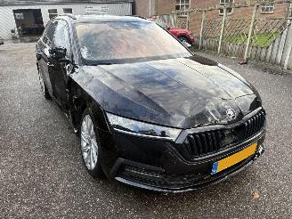 Skoda Octavia Combi 1.0 e-TSI Business Edition Plus AUTOMAAT 110PK picture 8