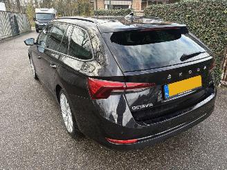 Skoda Octavia Combi 1.0 e-TSI Business Edition Plus AUTOMAAT 110PK picture 7