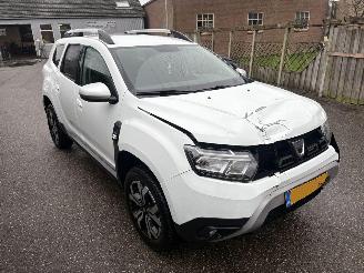 Schadeauto Dacia Duster 1.0 tce PRESTIGE 12-2021 2021/12