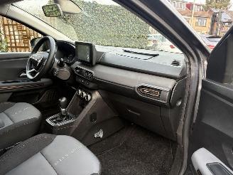 Dacia Jogger AUTOMAAT 1.6 Hybrid 140 Extreme 7 persoons picture 18
