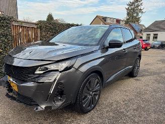 skadebil auto Peugeot 3008 1.6 HYbrid 4 300GT 244 PK 4X4 2022/7