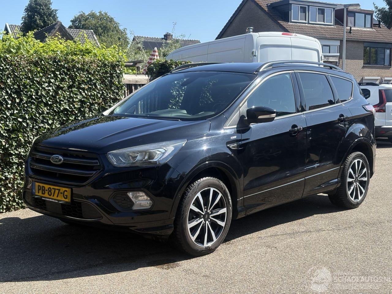 Ford Kuga 1.5 TDCi ST-Line AUTOMAAT