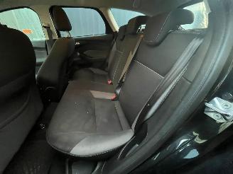 Ford Focus 1.6 TDCi ECOnetic Combi/o  Diesel 1.560cc 77kW (105pk) picture 16