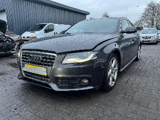Audi A4 2.0 TDI 16V Combi/o  Diesel 1.968cc 105kW (143pk) picture 3