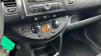 Nissan Note  picture 19