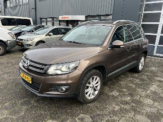 skadebil auto Volkswagen Tiguan 1.4 TSI Comfort & Design 4MOTION 2012/4