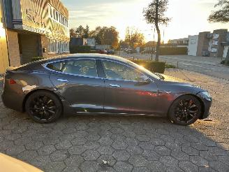 Tesla Model S 85D Base FREE SUPERCHARGE picture 8