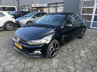 damaged passenger cars Volkswagen Polo 1.0 TSI Comfortline 2018/9