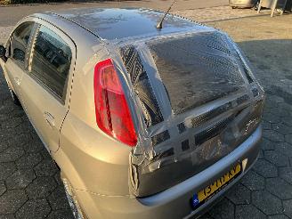 Fiat Grande Punto 1.4 Edizione picture 11