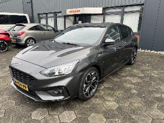 skadebil auto Ford Focus 1.5 Ecoboost ST-Line Vignale 2021/5