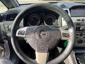 Opel Zafira 1.6 7 Persoons Business picture 18