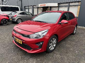 Damaged car Kia Rio 1.0 T-GDI MHEV COML 2021/7