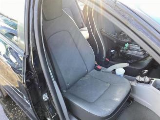 Renault Zoé Zoe (AG), Hatchback 5-drs, 2012 46kW picture 21