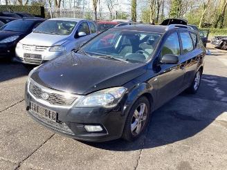 Sloopauto Kia Cee d Cee'd Sporty Wagon (EDF), Combi, 2007 / 2012 1.4 16V 2011/7