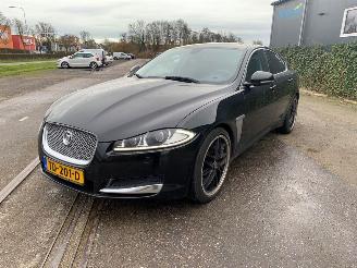 Coche accidentado Jaguar XF 2.2 D 16V Sedan 4Dr Diesel 2.179cc 140kW (190pk) RWD 2011-05/2015-04  224DT; DW12C 2012/2