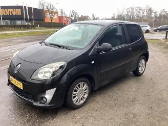 krockskadad bil auto Renault Twingo 1.2 Hatchback 2Dr Benzine 1.149cc 43kW (58pk) FWD 2007-03/2014-09 (CN0D) D7F800; EURO4 2008/8