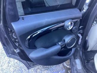 Mini Cooper S Mini (F55), Hatchback 5-drs, 2013 2.0 16V Cooper S picture 27