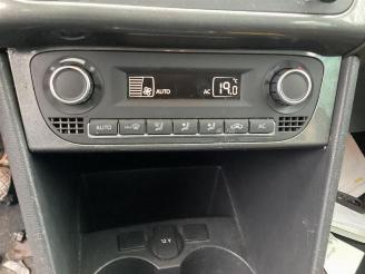 Volkswagen Polo Polo V (6R), Hatchback, 2009 / 2017 1.2 TSI picture 16