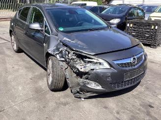 Salvage car Opel Astra Astra J (PC6/PD6/PE6/PF6), Hatchback 5-drs, 2009 / 2015 1.4 Turbo 16V 2010/12