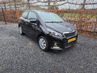 Damaged car Peugeot 108 1.0 e-VTI-Active 2020/1