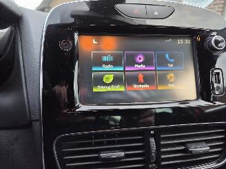 Renault Clio  picture 8