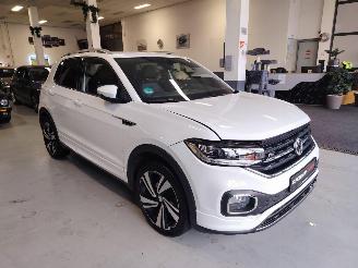 Vaurioauto  passenger cars Volkswagen T-Cross  2020/10