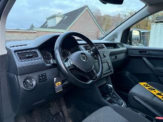 Volkswagen Caddy DSG picture 6