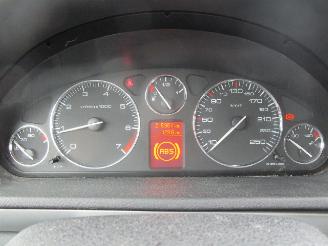 Damaged car Peugeot 407 407 SW 2006/9