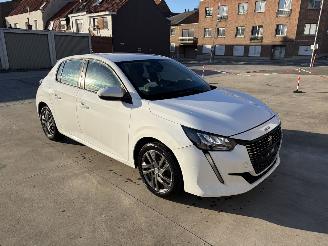skadebil auto Peugeot 208  2021/4