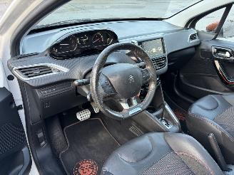 Peugeot 208 ROLAND GARROS picture 3