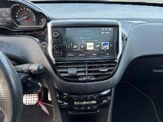 Peugeot 208 ROLAND GARROS picture 13