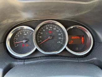 Dacia Duster AUTOMATIC 1.5 DCI - 8V TURBO picture 11