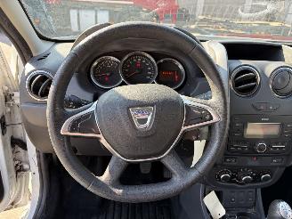 Dacia Duster AUTOMATIC 1.5 DCI - 8V TURBO picture 32